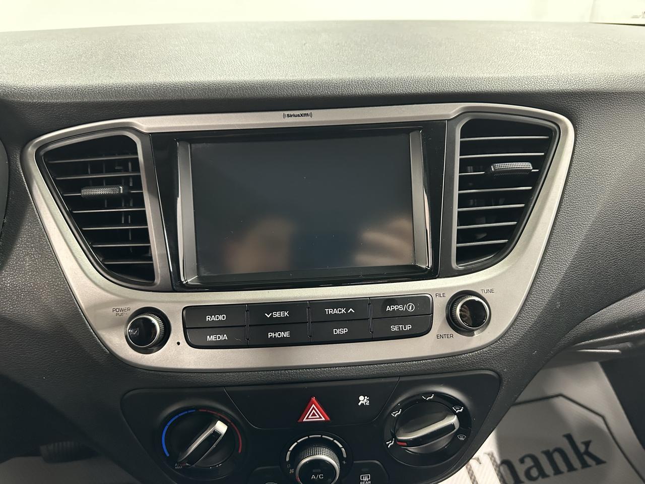 2019 Hyundai Accent Preferred Photo17