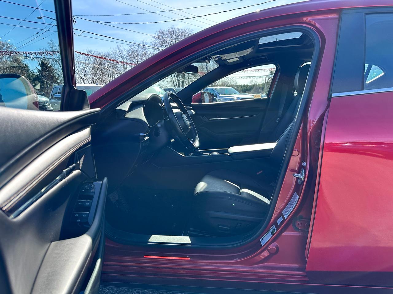 2021 Mazda MAZDA3 GS AWD HTD-Leather Sunroof CarPlay BackupCam Alloy Photo