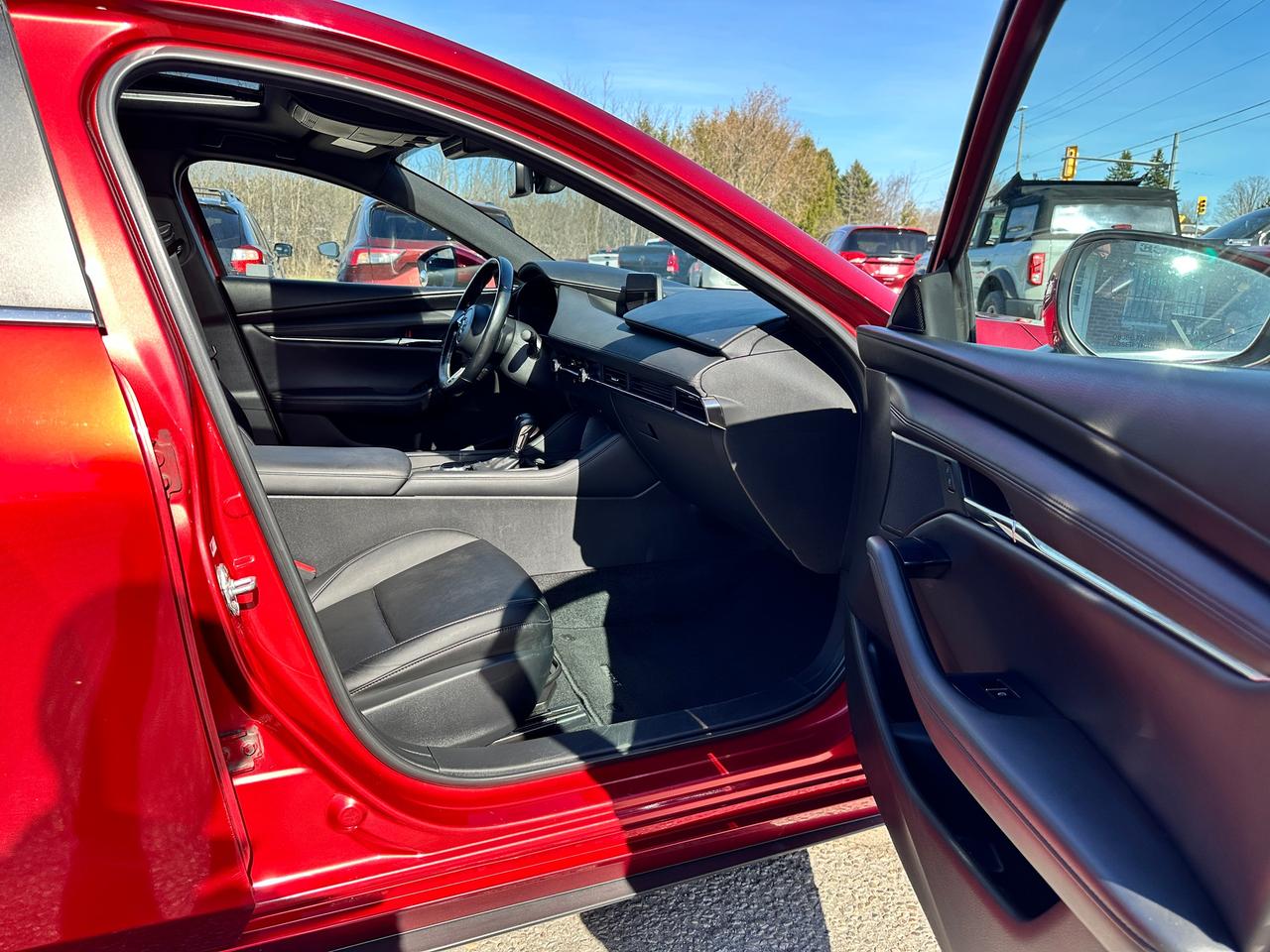 2021 Mazda MAZDA3 GS AWD HTD-Leather Sunroof CarPlay BackupCam Alloy Photo