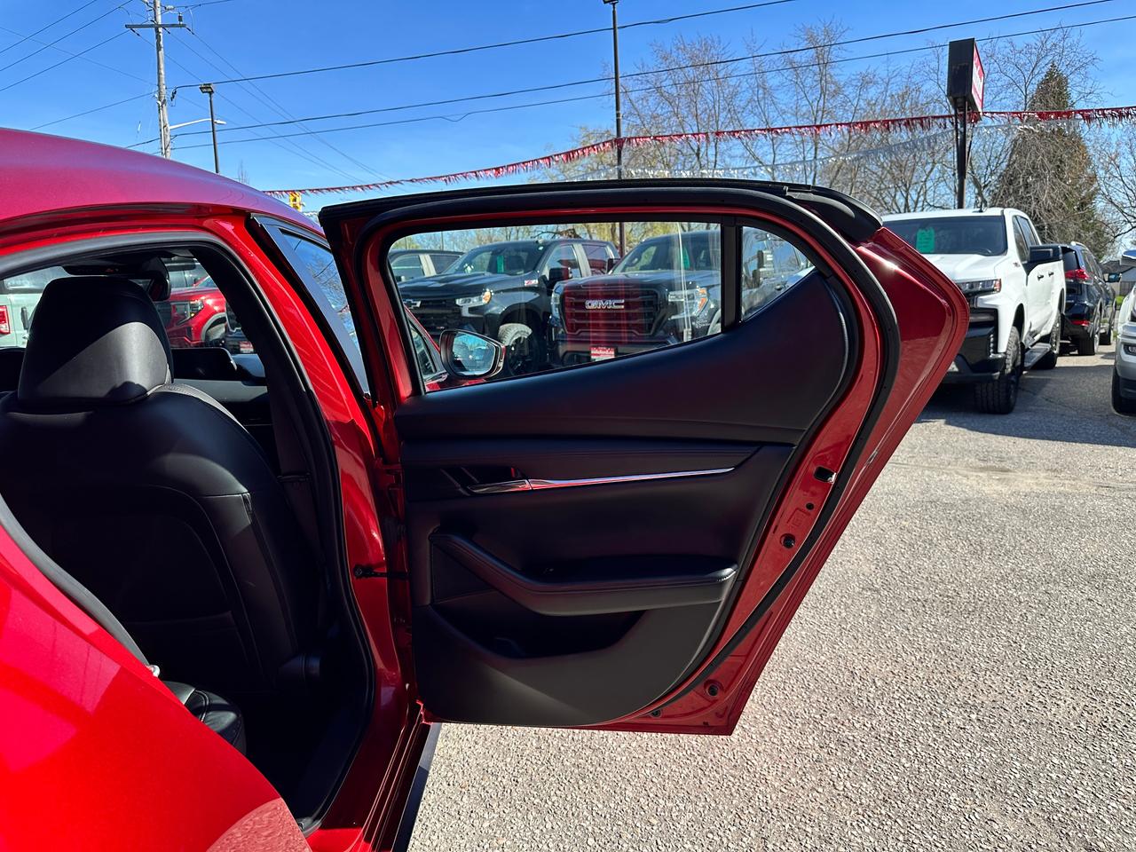 2021 Mazda MAZDA3 GS AWD HTD-Leather Sunroof CarPlay BackupCam Alloy Photo