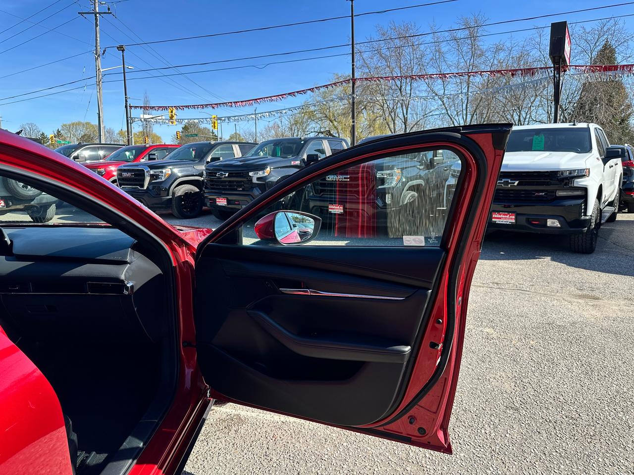 2021 Mazda MAZDA3 GS AWD HTD-Leather Sunroof CarPlay BackupCam Alloy Photo