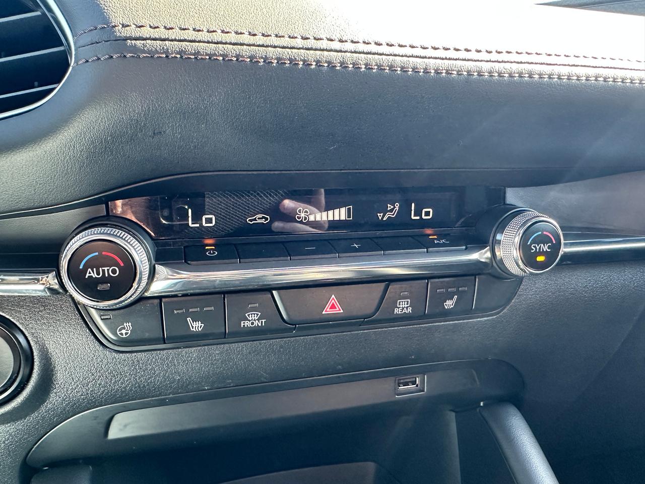 2021 Mazda MAZDA3 GS AWD HTD-Leather Sunroof CarPlay BackupCam Alloy Photo