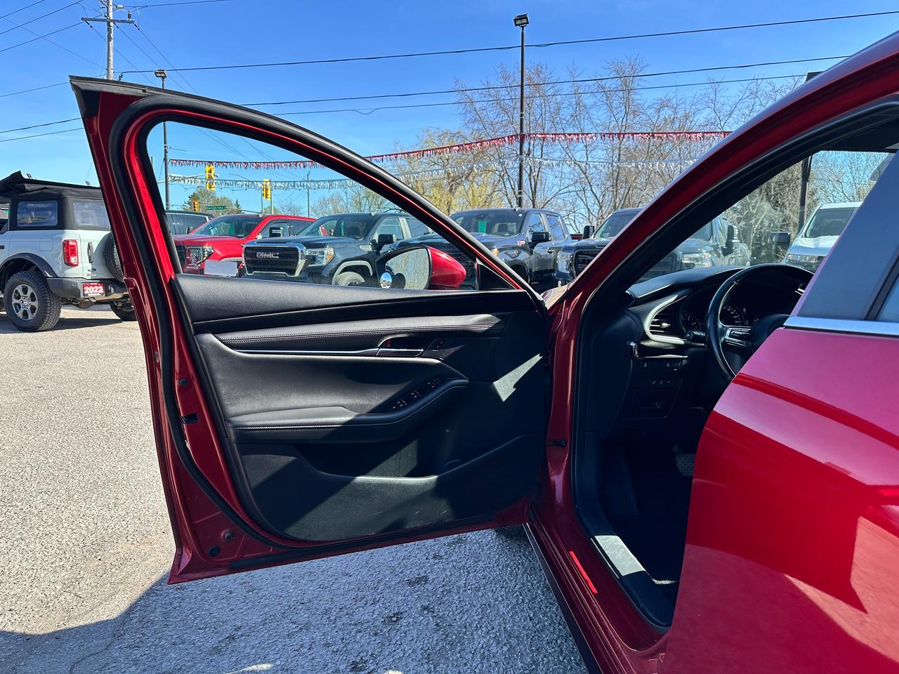 2021 Mazda MAZDA3 GS AWD HTD-Leather Sunroof CarPlay BackupCam Alloy Photo