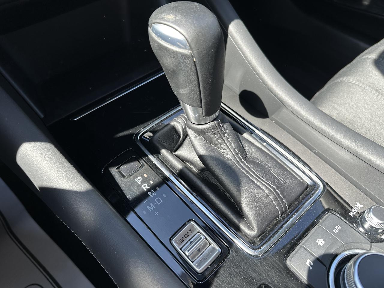 2020 Mazda MAZDA6 **ONLY 48,000KM**FINANCING AVAILABLE** Photo
