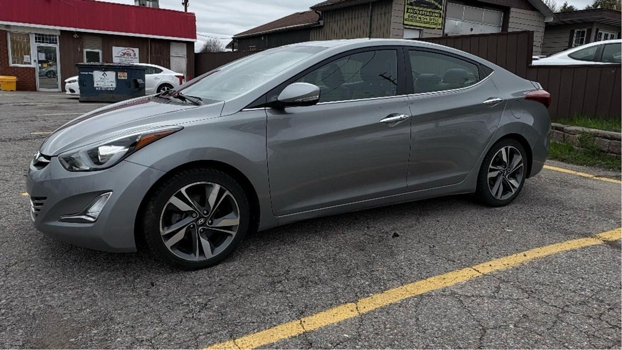 2016 Hyundai Elantra Limited Photo3