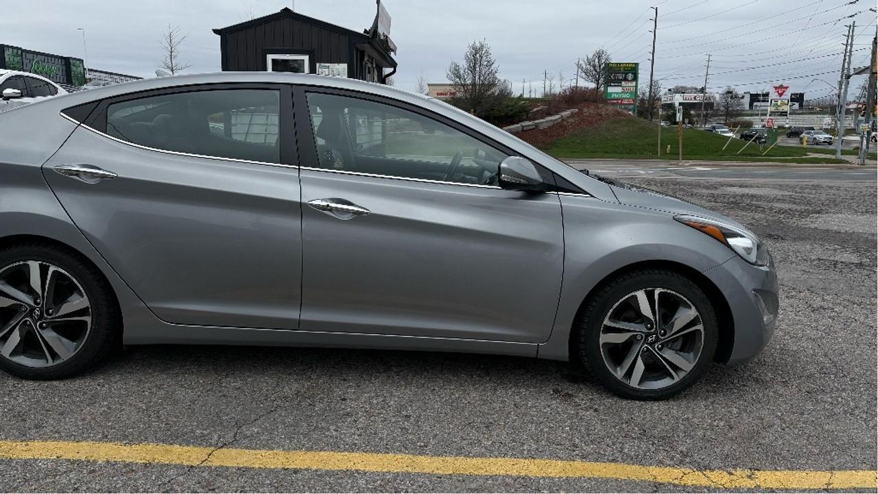 2016 Hyundai Elantra Limited Photo