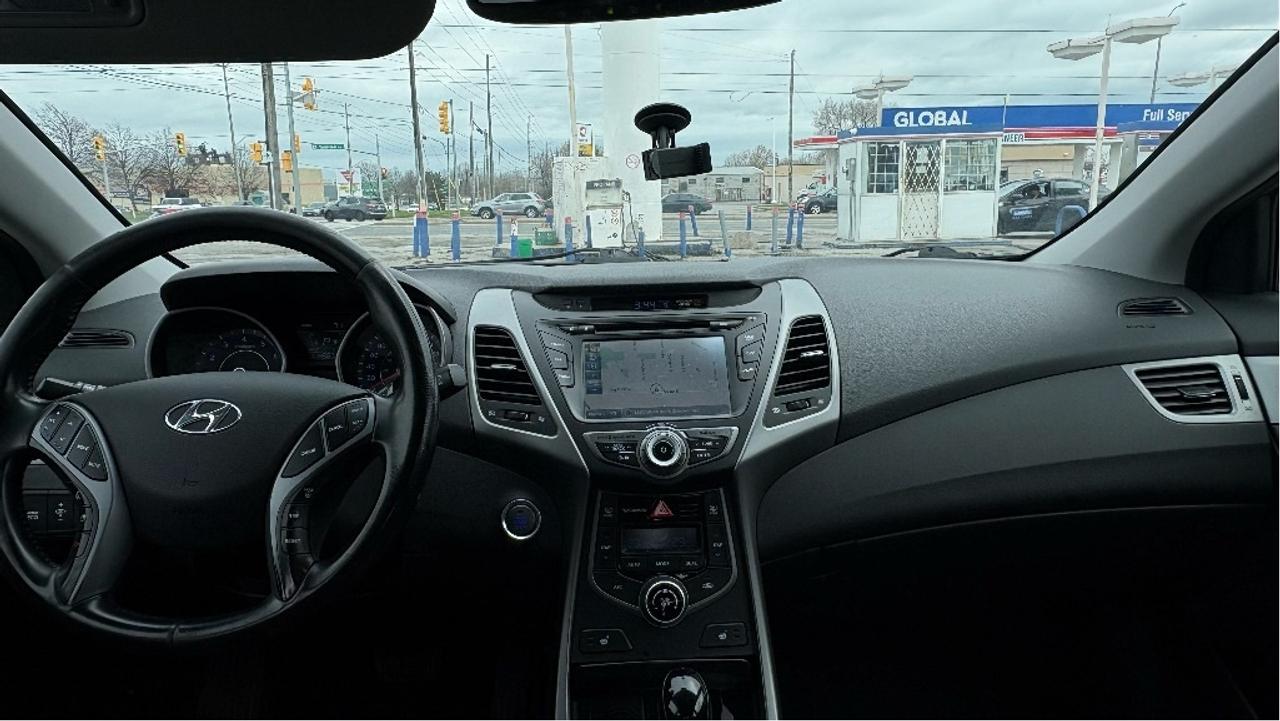 2016 Hyundai Elantra Limited Photo