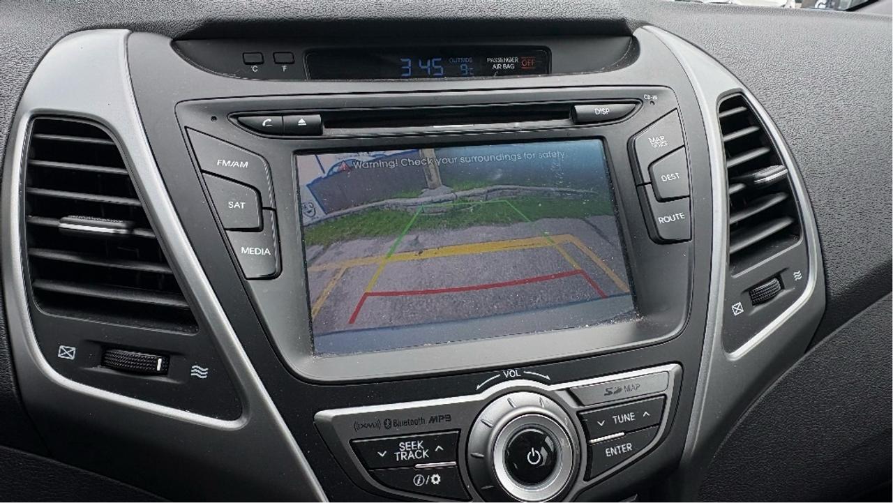 2016 Hyundai Elantra Limited Photo