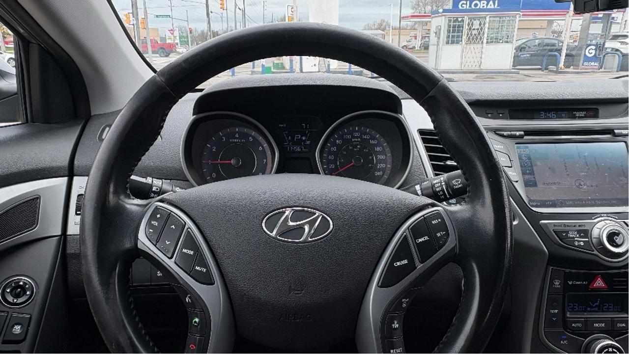 2016 Hyundai Elantra Limited Photo