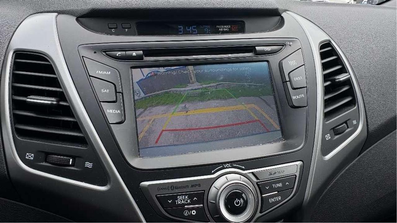 2016 Hyundai Elantra Limited Photo