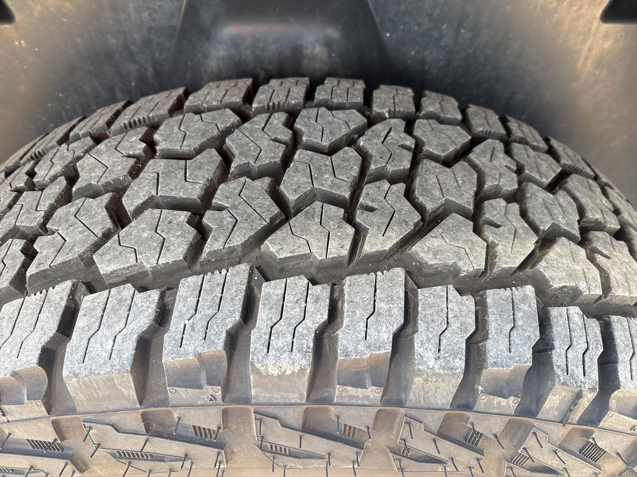 2021 RAM 1500 Classic EXPRESS Photo