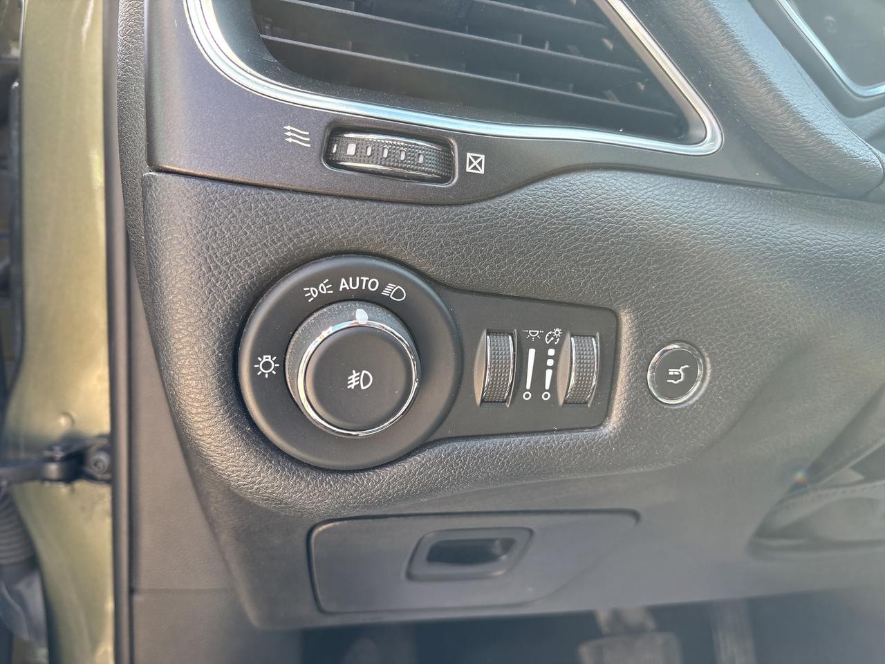 2021 Jeep Cherokee Trailhawk Elite Photo