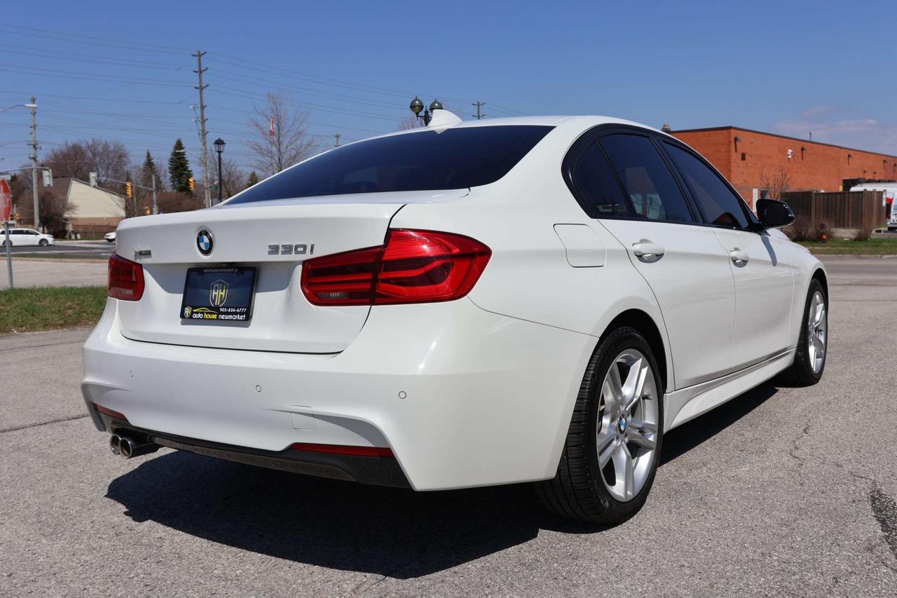 2018 BMW 3 Series 330i xDrive AWD/NAV/LEATHER/P SEATS/H SEATS & STEERING/BCAM/P SENSORS/BLIS/SUNROOF/BLUETOOTH Photo
