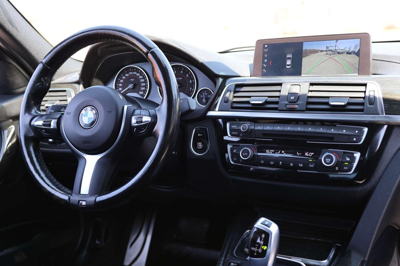 2018 BMW 3 Series 330i xDrive AWD/NAV/LEATHER/P SEATS/H SEATS & STEERING/BCAM/P SENSORS/BLIS/SUNROOF/BLUETOOTH Photo