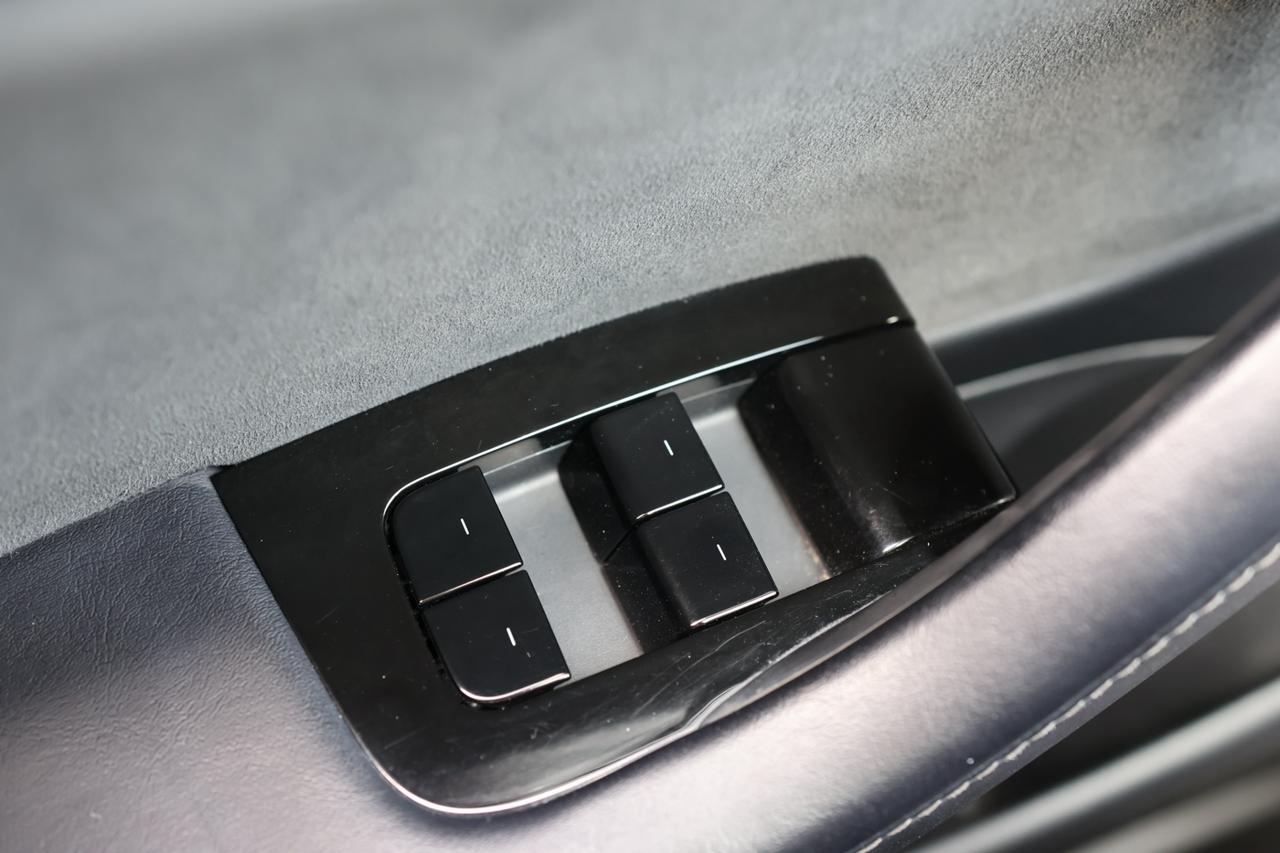 2018 Tesla Model 3 LONG RANGE-DUAL MOTOR-AWD/AUTOPILOT/FULL SELF DRIV Photo