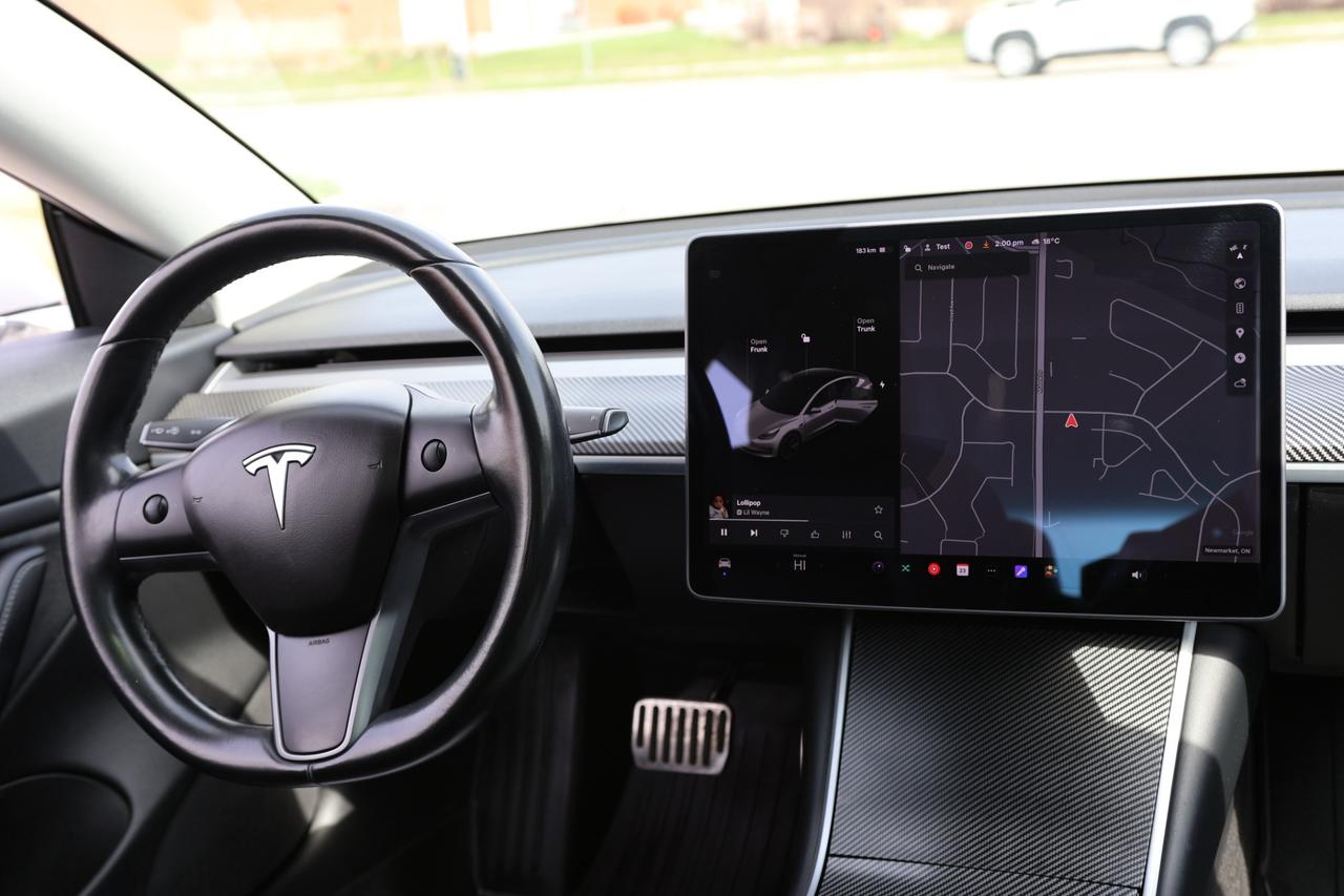 2018 Tesla Model 3 LONG RANGE-DUAL MOTOR-AWD/AUTOPILOT/FULL SELF DRIV Photo