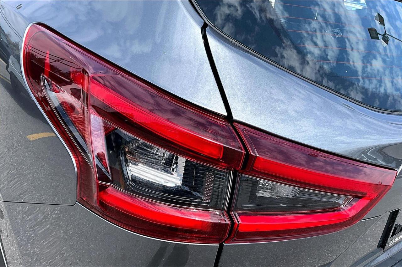 2023 Nissan Qashqai S Photo4