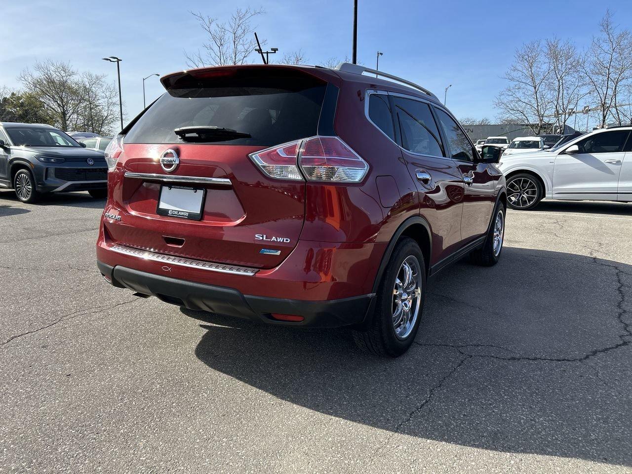 2015 Nissan Rogue SL AWD CVT Keyless Entry  Alloy Wheels  Sunroof  L Photo