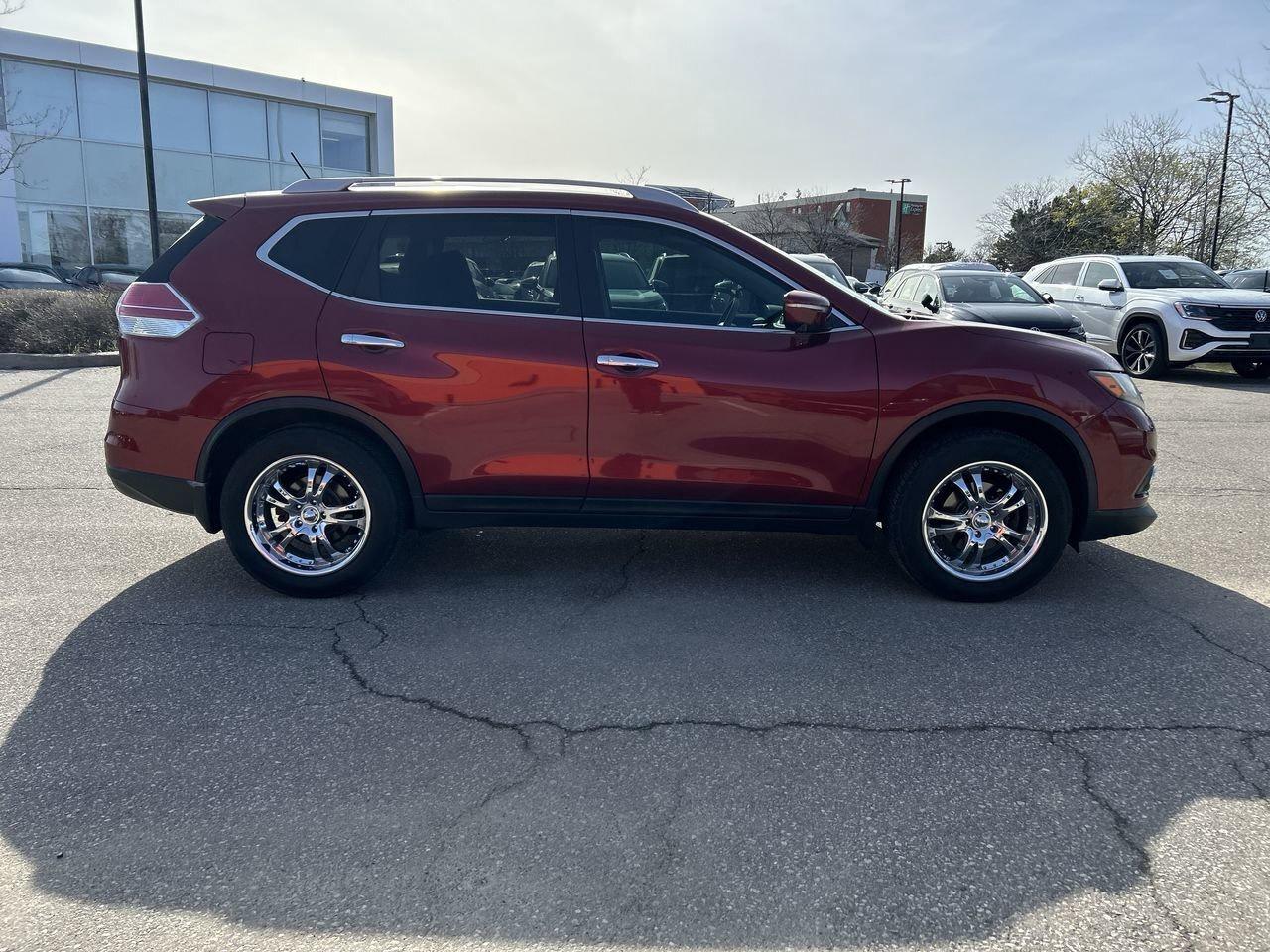 2015 Nissan Rogue SL AWD CVT Keyless Entry  Alloy Wheels  Sunroof  L Photo