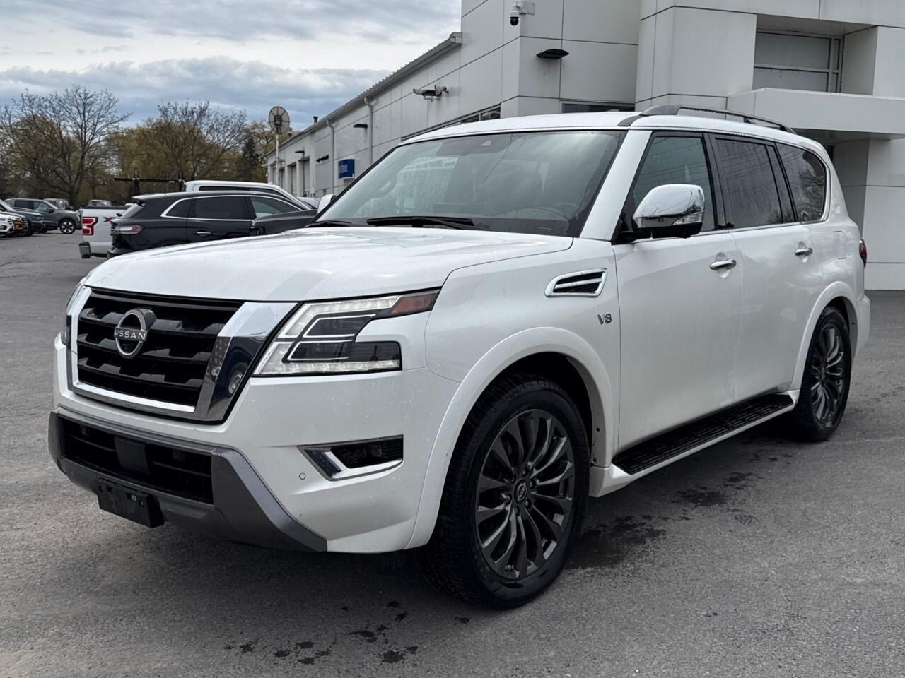 2022 Nissan Armada PLATINUM   1 OWNER   LOW KM Photo