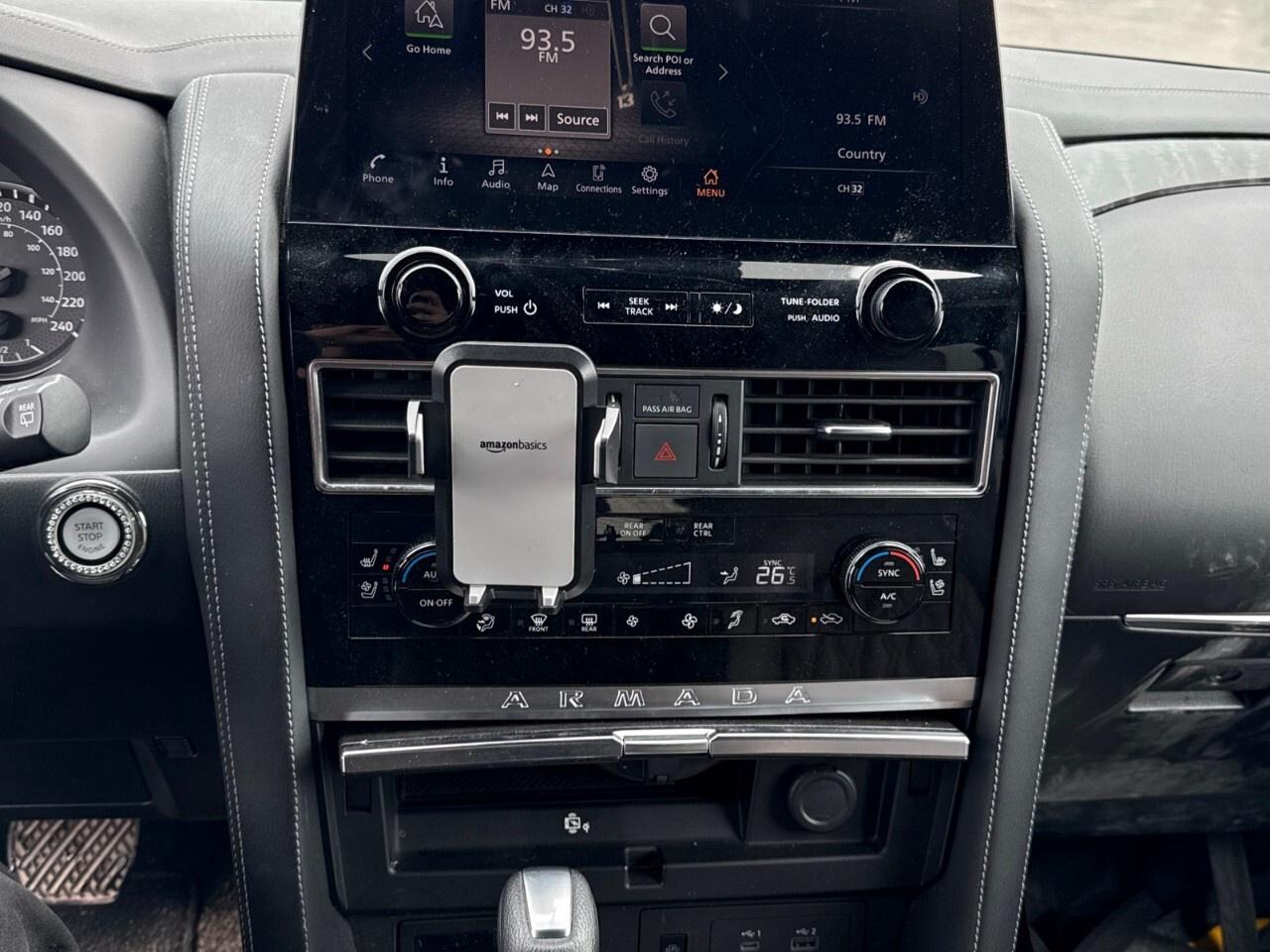 2022 Nissan Armada PLATINUM   1 OWNER   LOW KM Photo