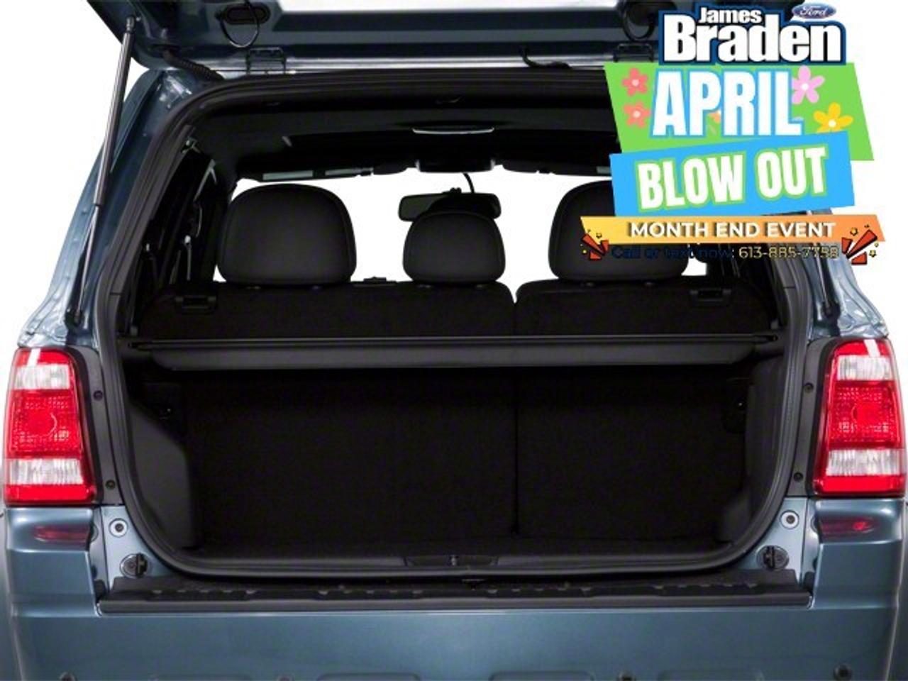 2012 Ford Escape 4WD 4dr XLT Photo