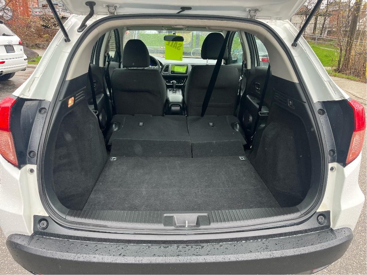 2016 Honda HR-V LX ONE OWNER CERTIFIED Photo