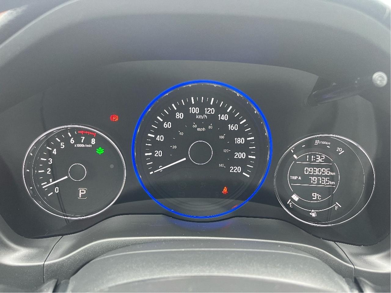 2016 Honda HR-V LX ONE OWNER CERTIFIED Photo