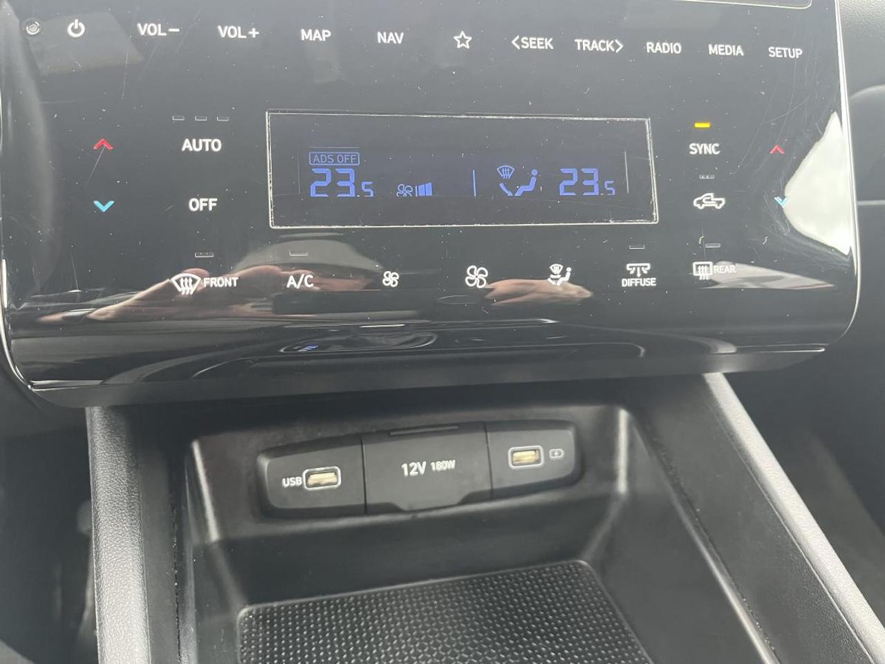 2024 Hyundai Santa Cruz PREFERRED AWD Photo