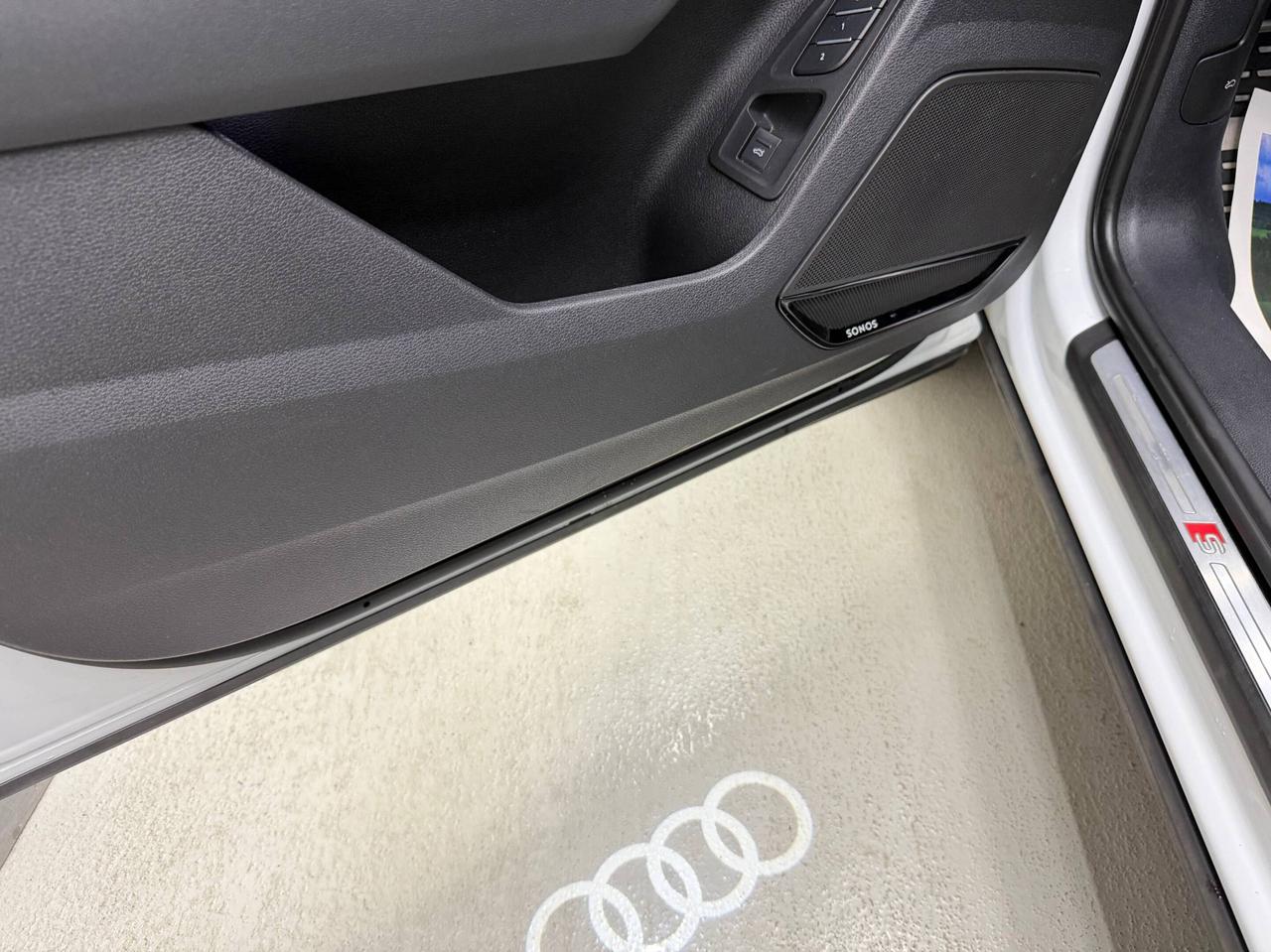 2022 Audi Q3 TECHNIK S-LINE BLACK OPTICS Photo