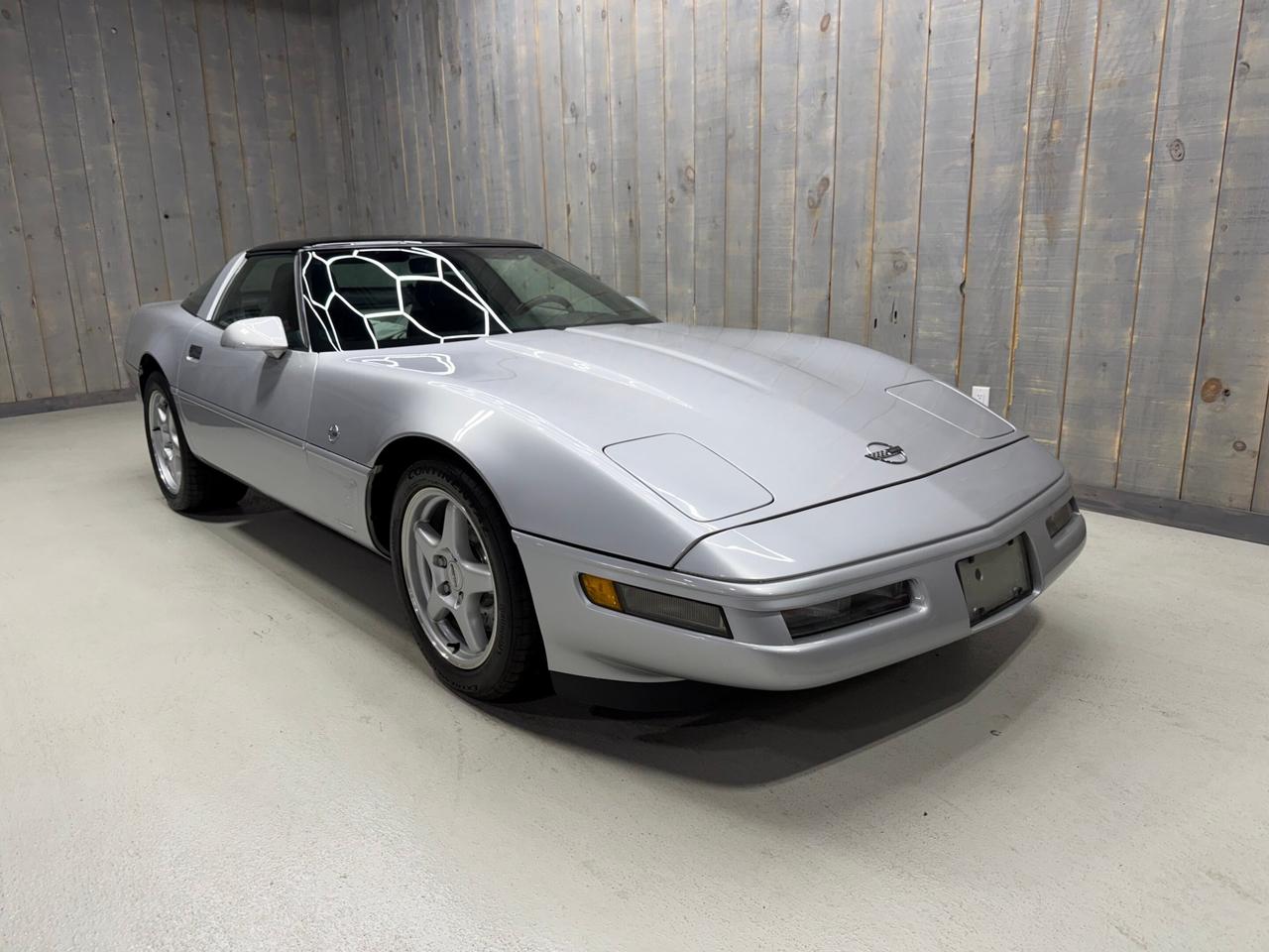 1996 Chevrolet Corvette Collectors Edition Coupe Photo0