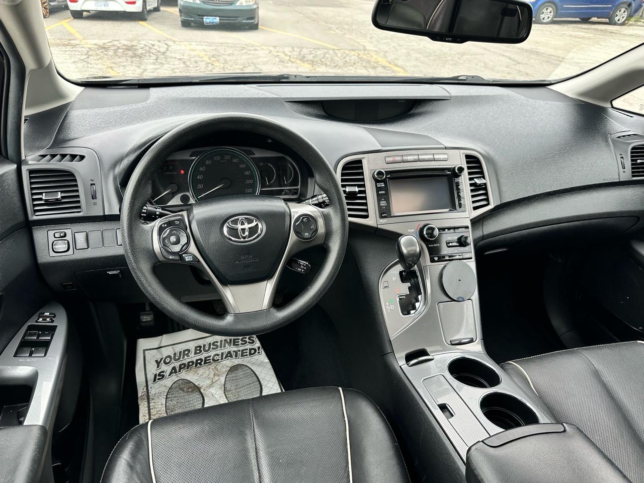 2013 Toyota Venza XLE ~ AWD ~ LEATHER ~ DUAL SUNROOF ~ CERTIFIED Photo4