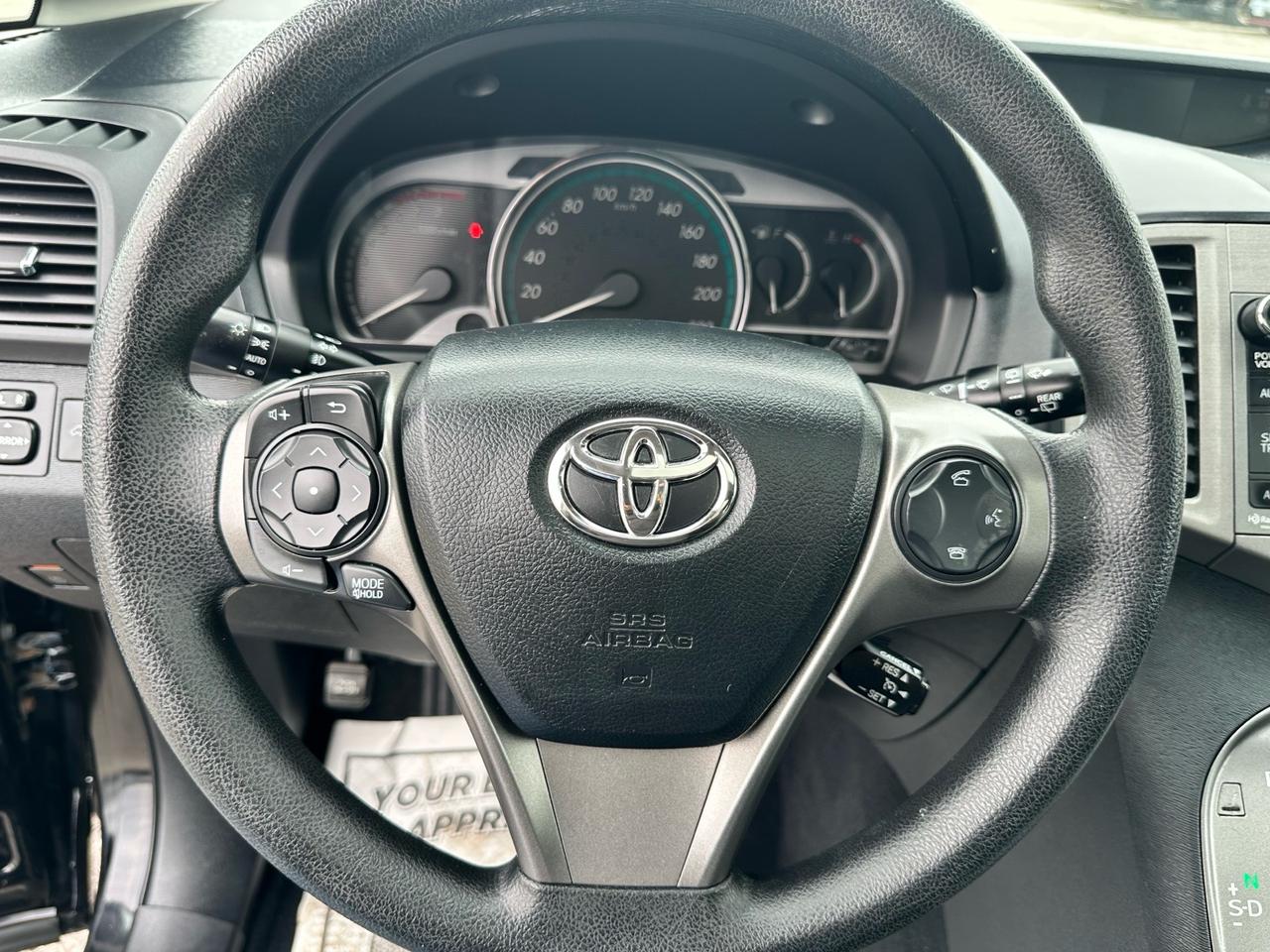 2013 Toyota Venza XLE ~ AWD ~ LEATHER ~ DUAL SUNROOF ~ CERTIFIED Photo