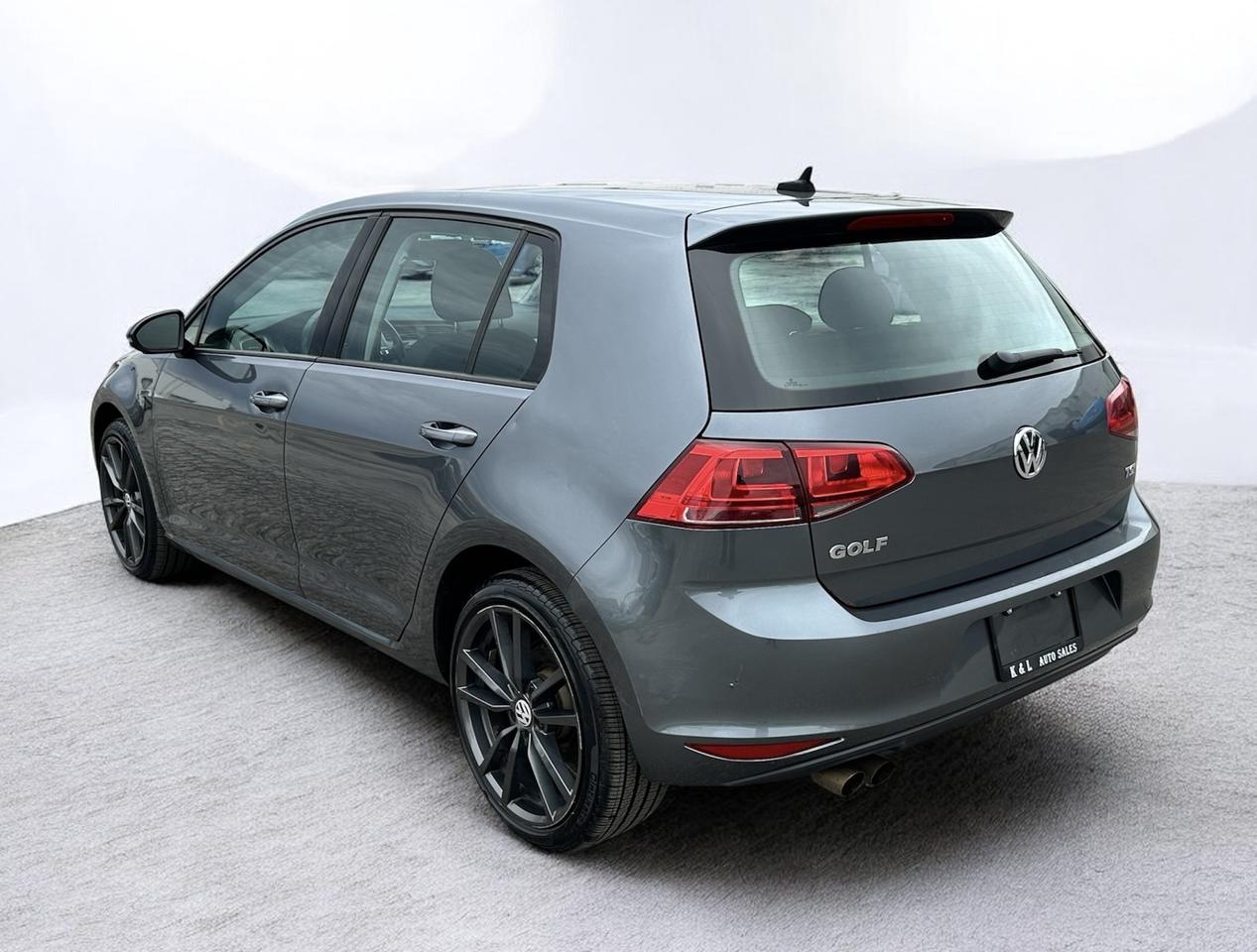 2016 Volkswagen Golf Trendline ~ 1.8 TSI ~ Manual ~ Certified Photo