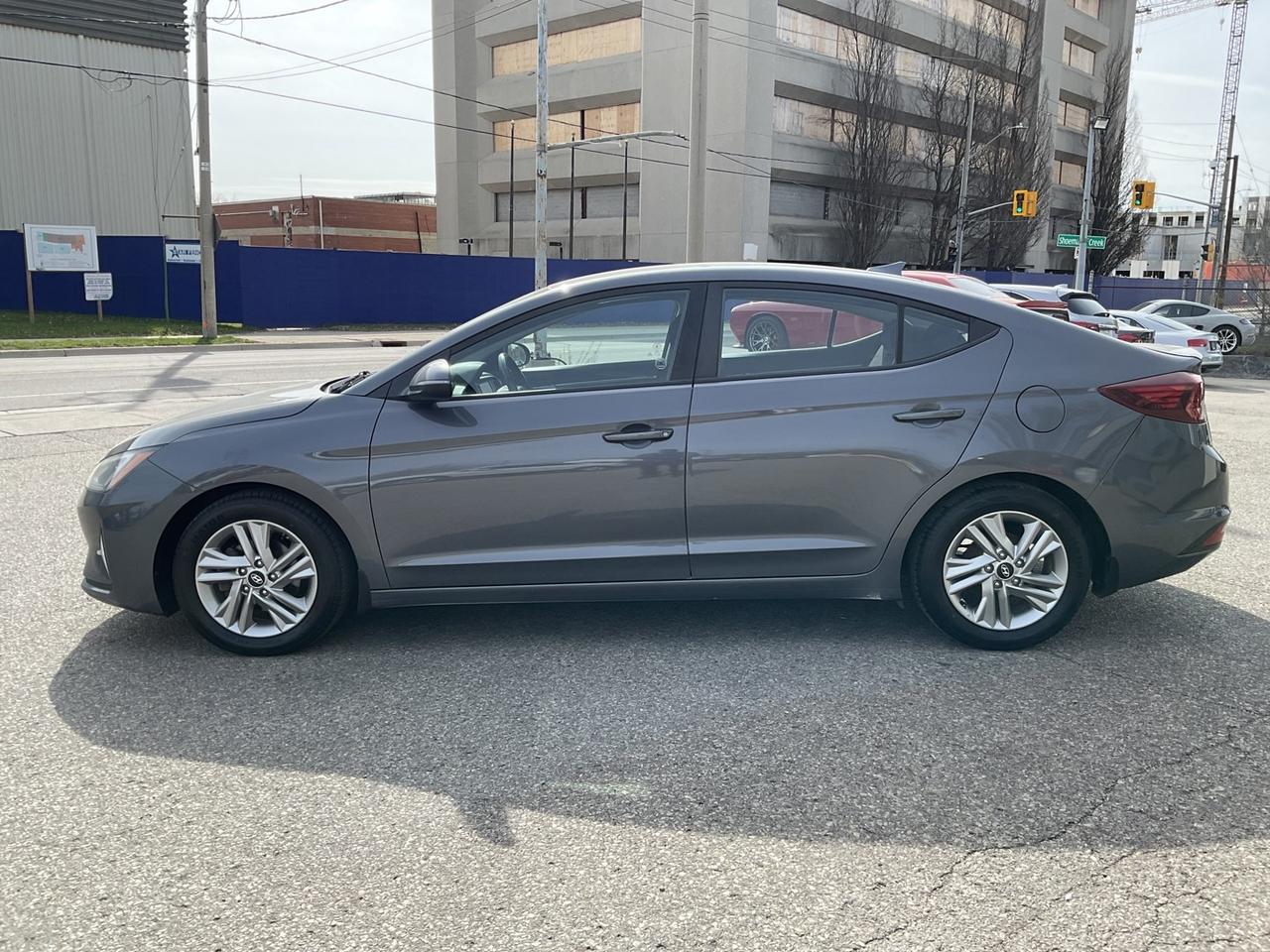 2019 Hyundai Elantra Preferred - ALLOYS! CAR PLAY! BACK-UP CAM! BSM! Photo