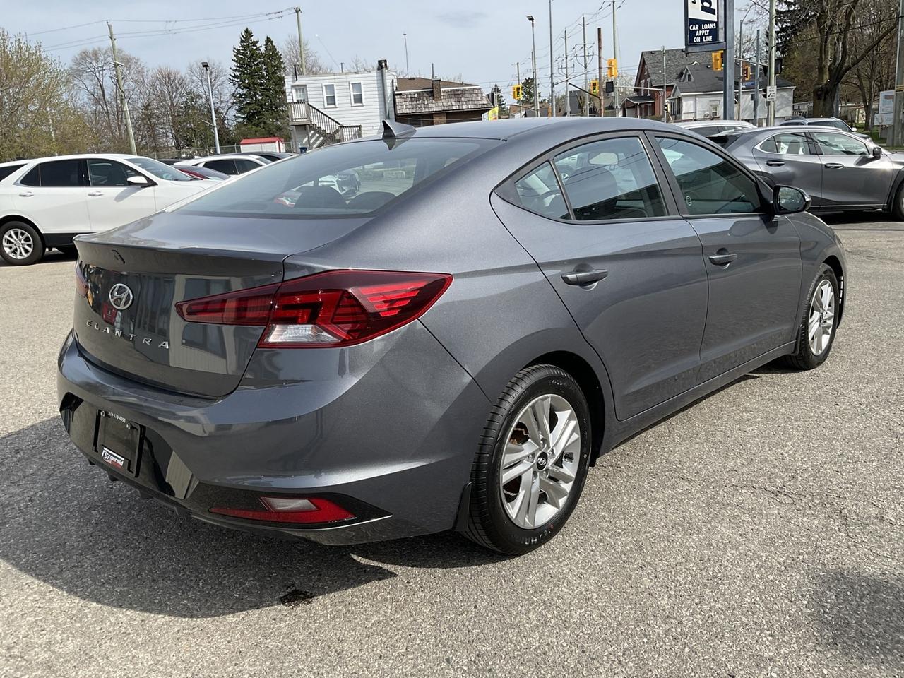 2019 Hyundai Elantra Preferred - ALLOYS! CAR PLAY! BACK-UP CAM! BSM! Photo