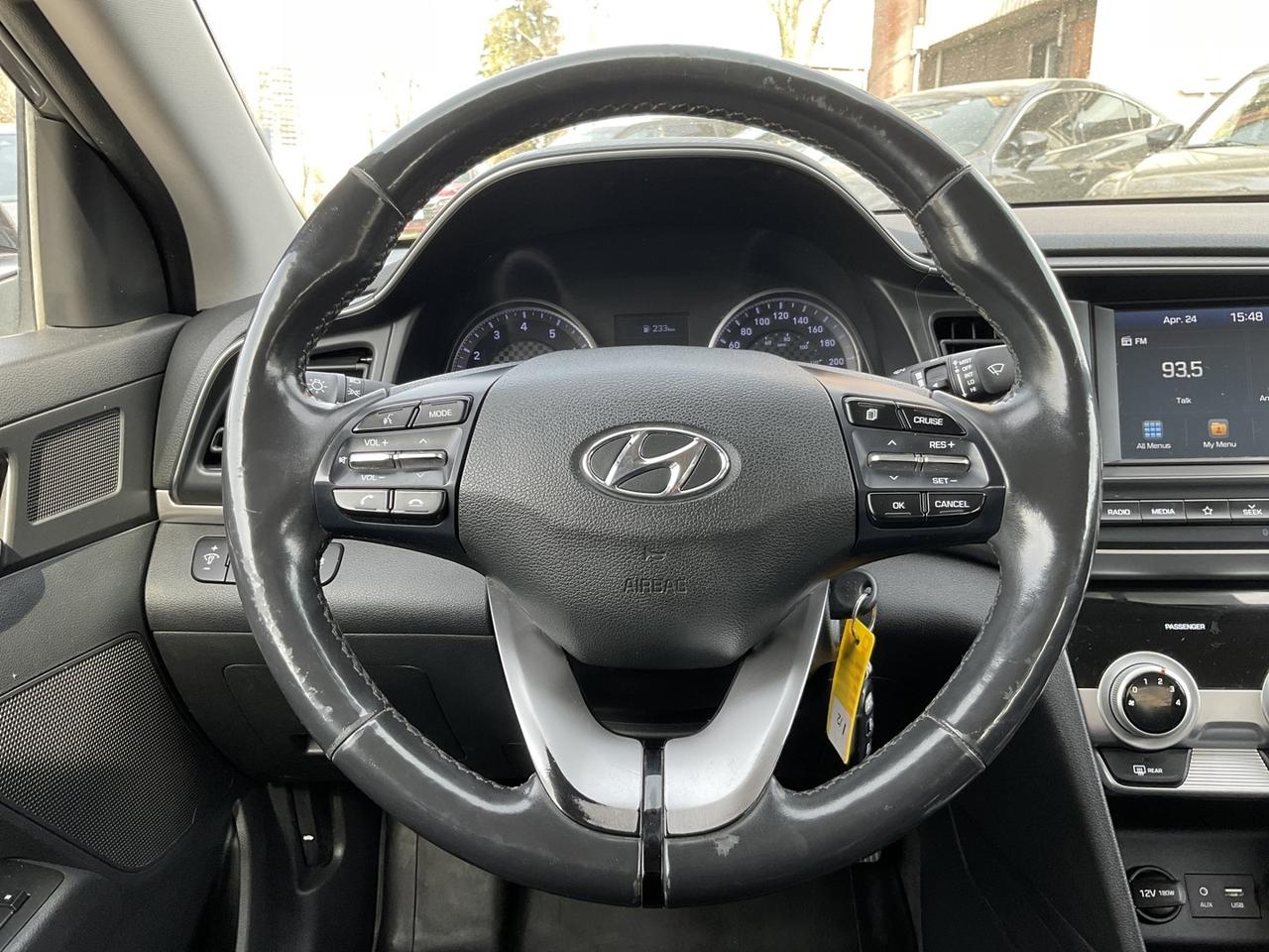 2019 Hyundai Elantra Preferred - ALLOYS! CAR PLAY! BACK-UP CAM! BSM! Photo