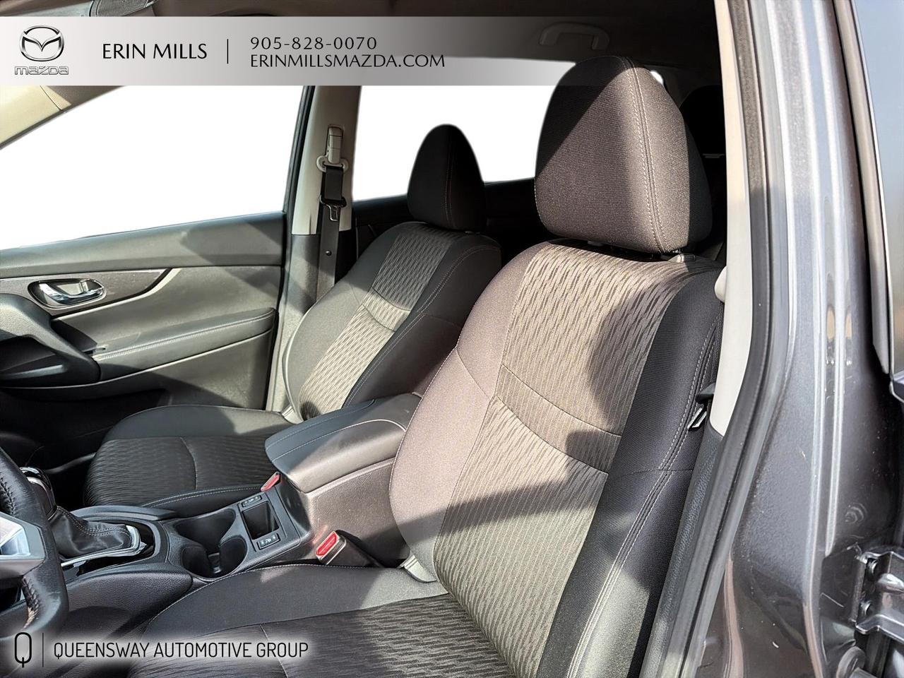 2020 Nissan Rogue S Photo