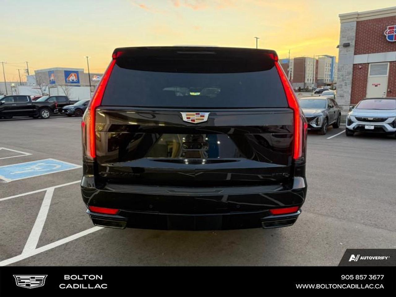 2024 Cadillac Escalade ESV Sport Photo