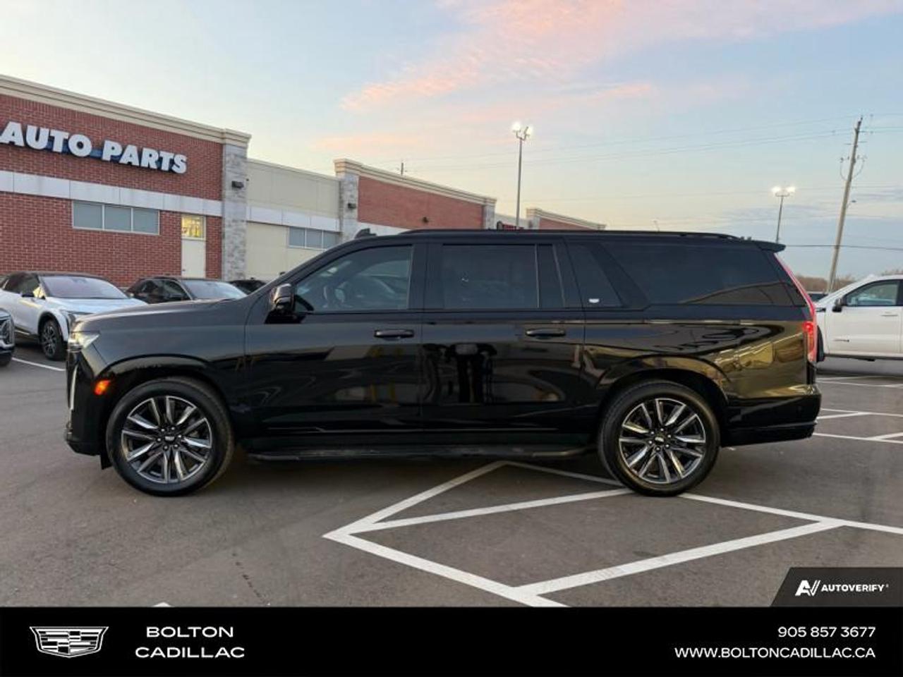 2024 Cadillac Escalade ESV Sport Photo