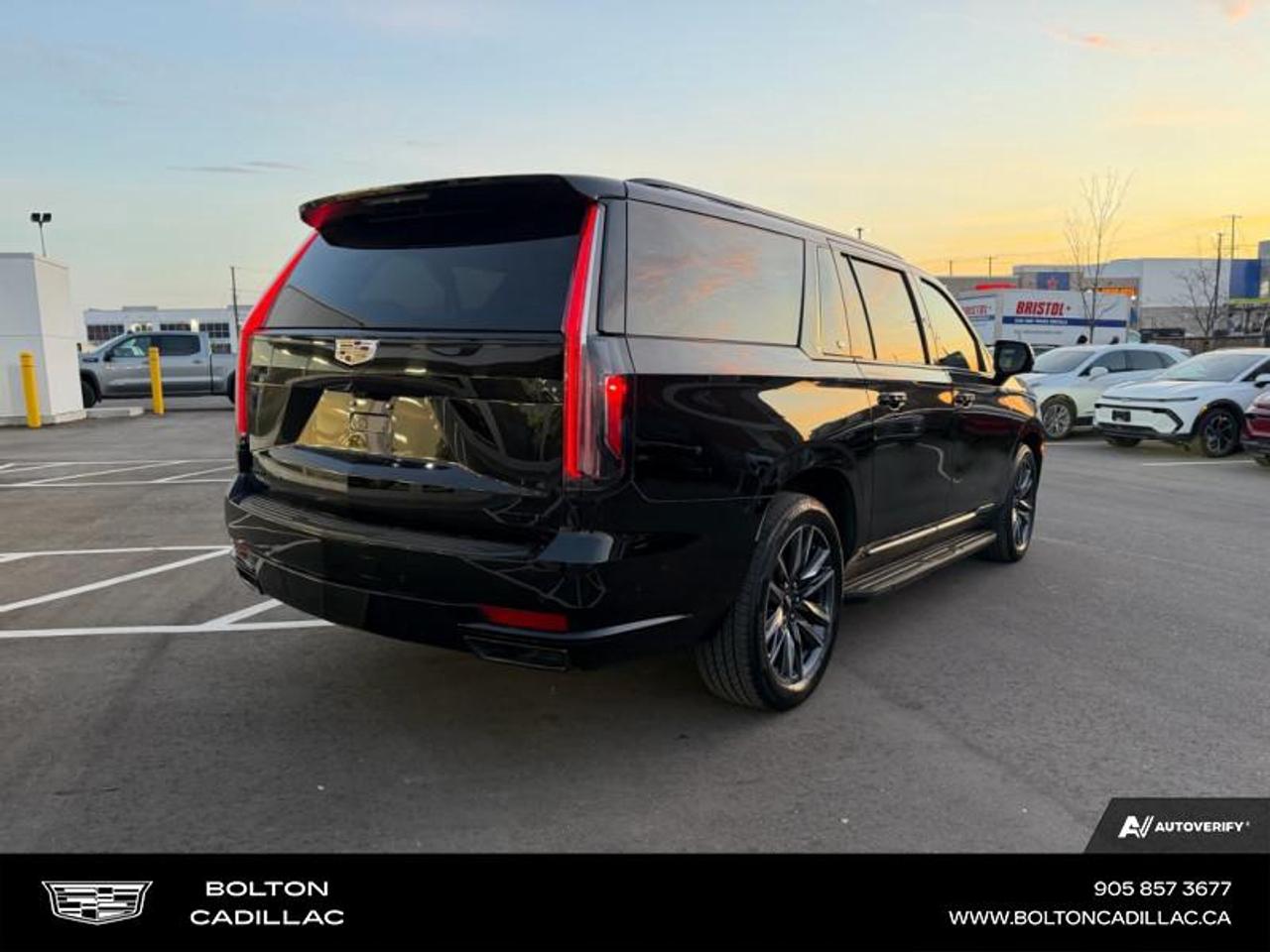 2024 Cadillac Escalade ESV Sport Photo