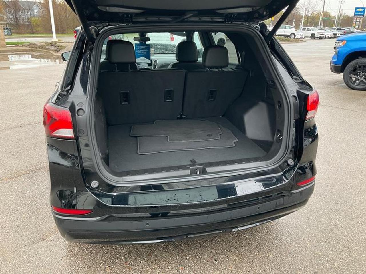 2024 Chevrolet Equinox RS Photo