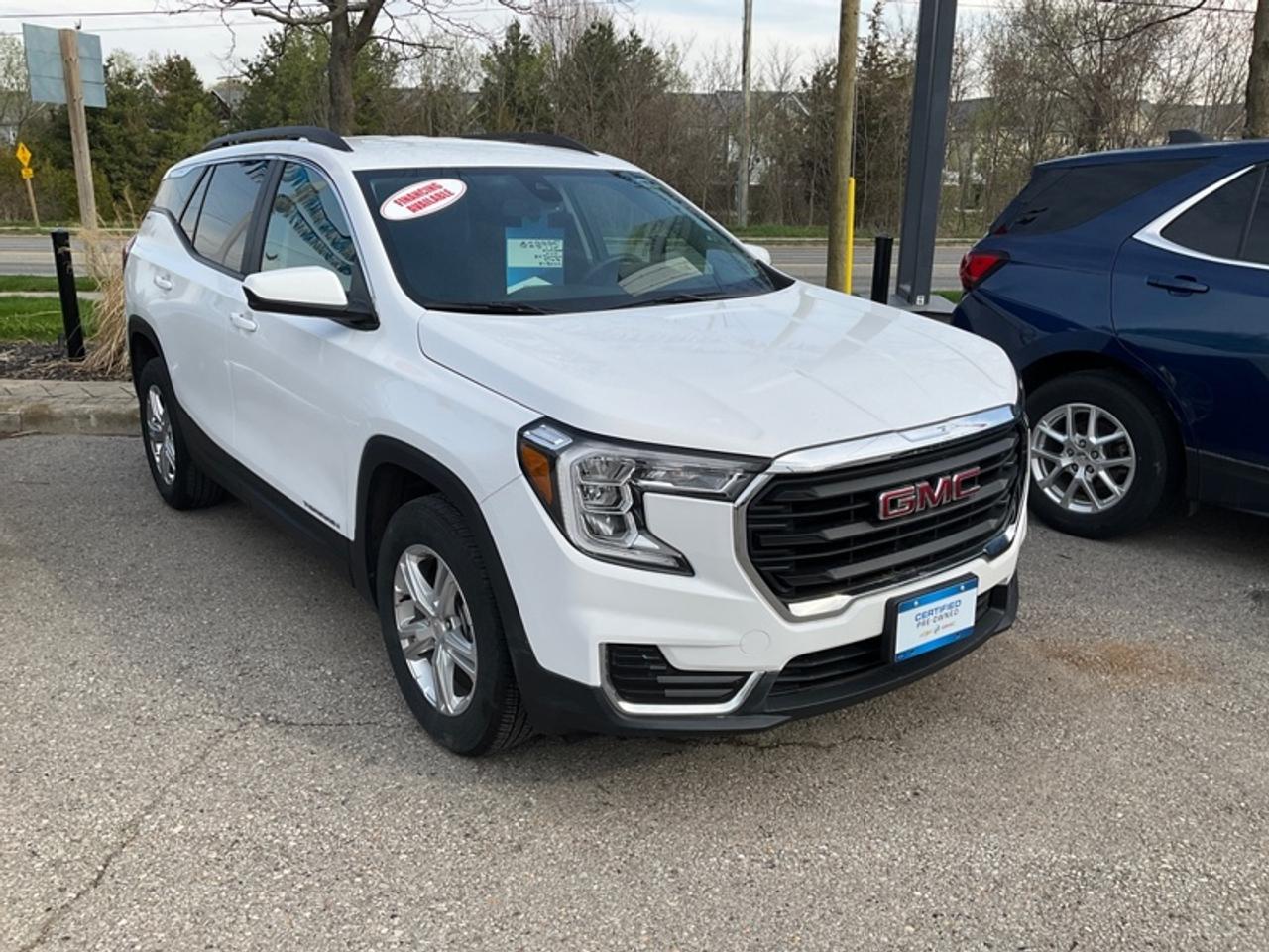 2024 GMC Terrain SLE Photo