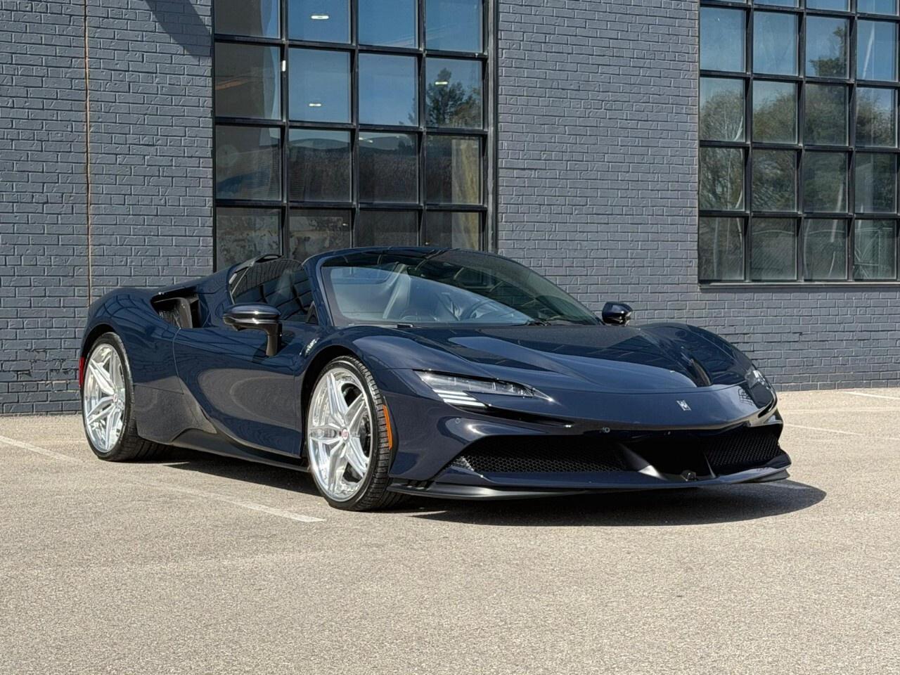2022 Ferrari SF90 Spider Convertible Photo
