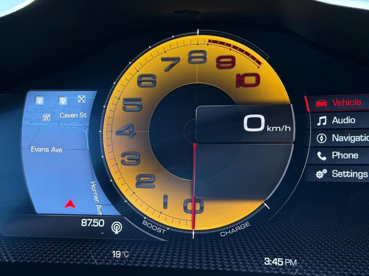 2022 Ferrari SF90 Spider Convertible Photo