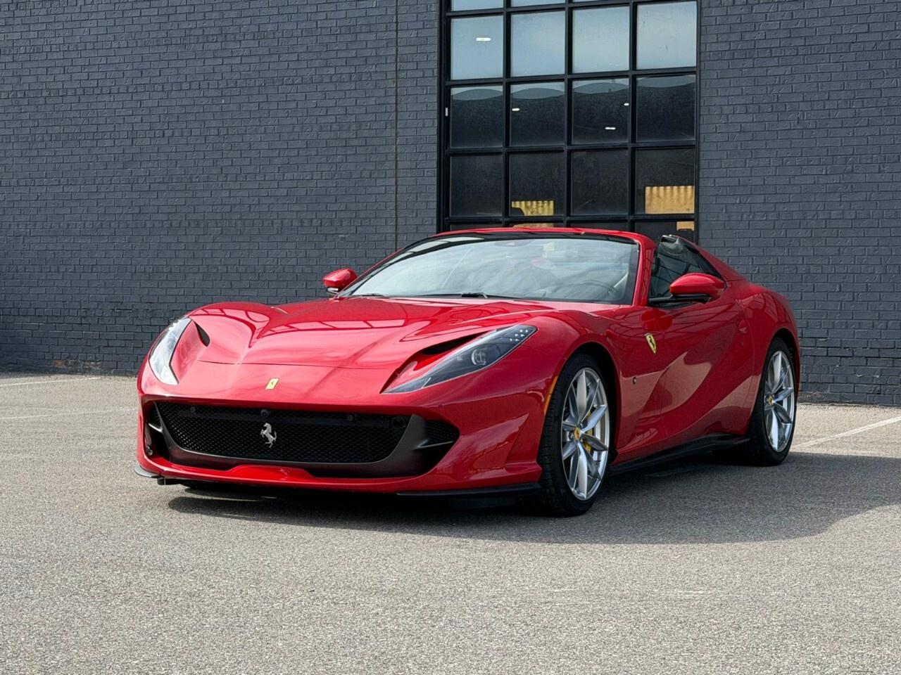 2021 Ferrari 812 GTS Convertible Photo