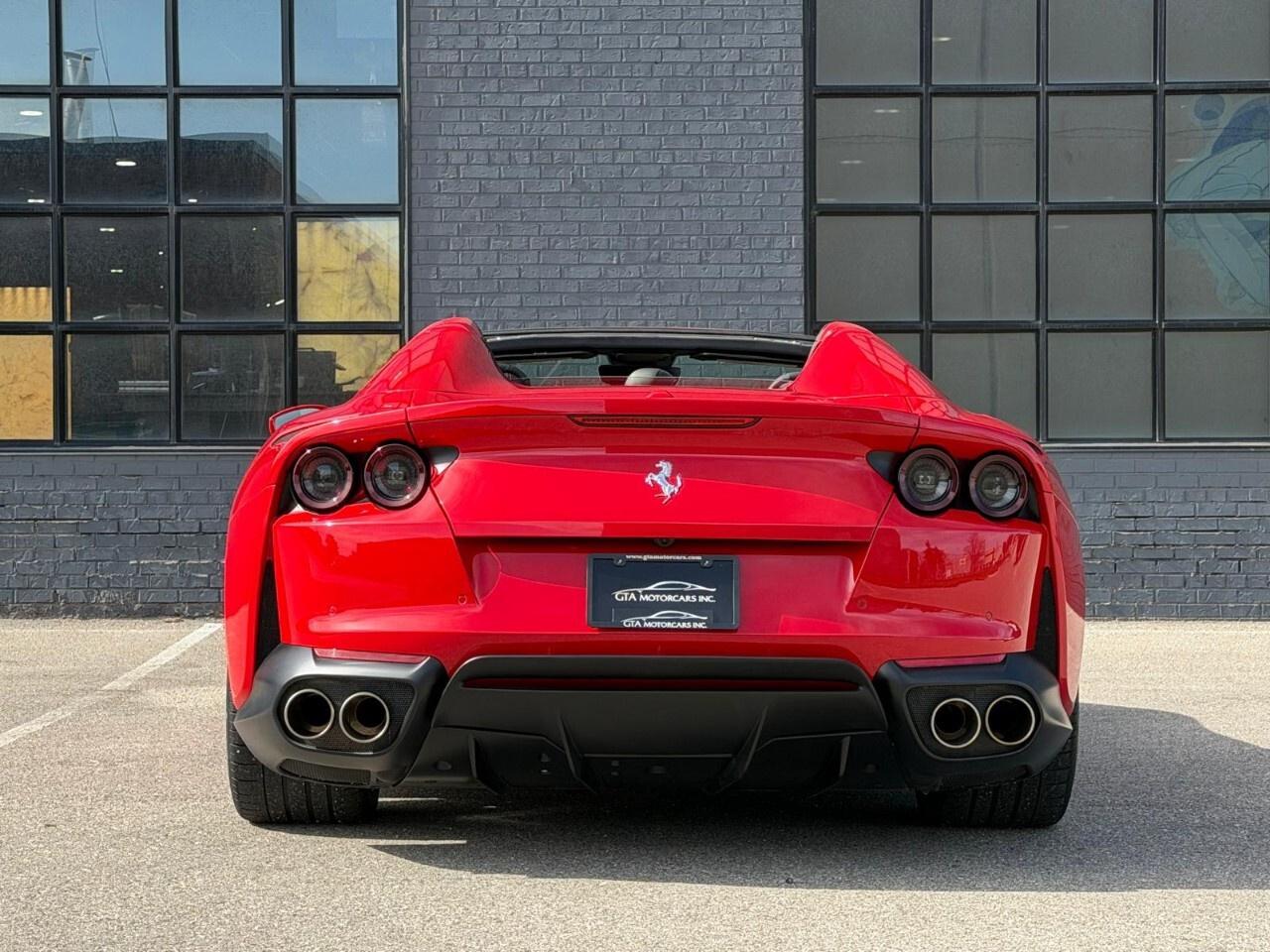 2021 Ferrari 812 GTS Convertible Photo
