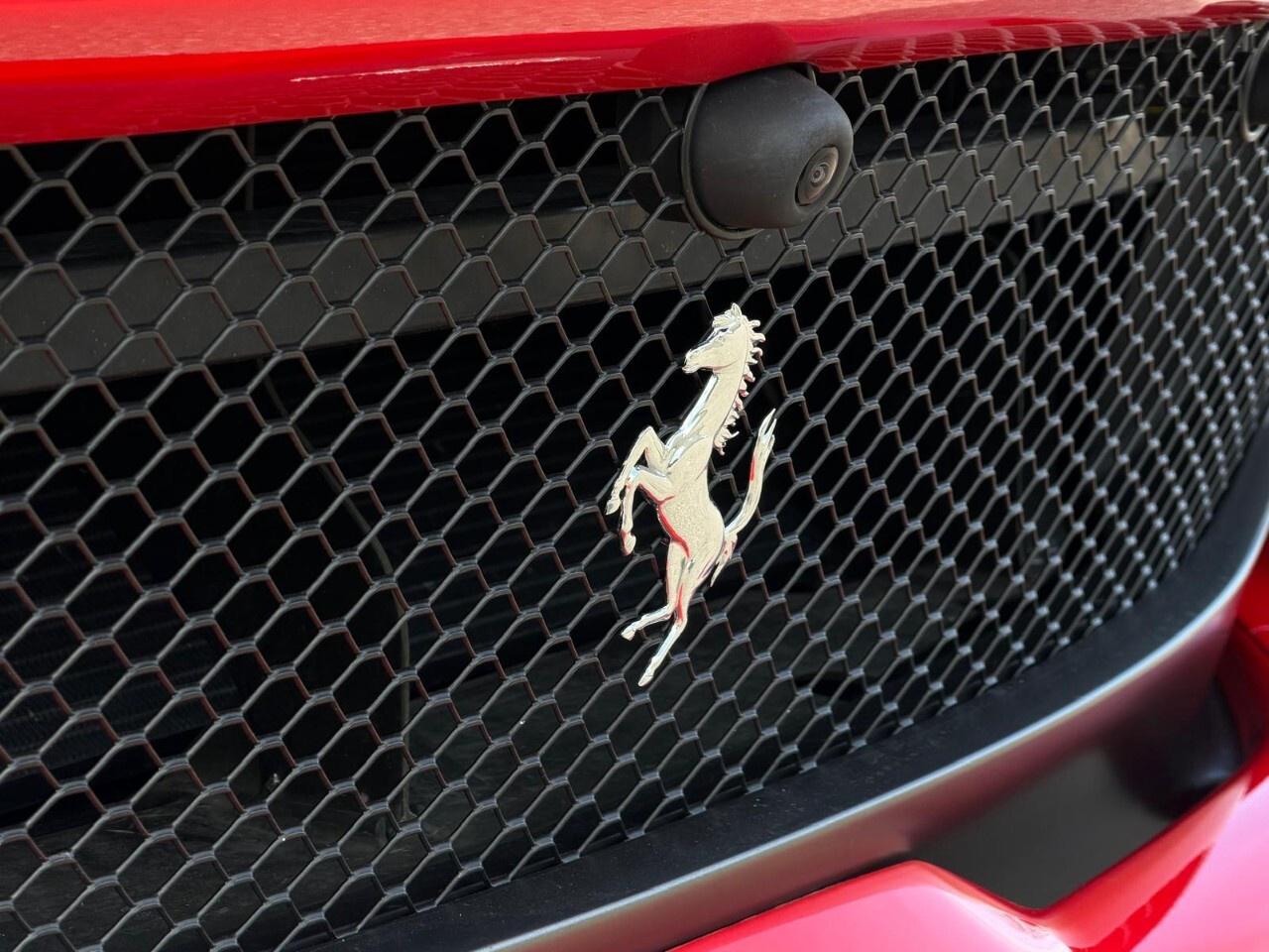 2021 Ferrari 812 GTS Convertible Photo