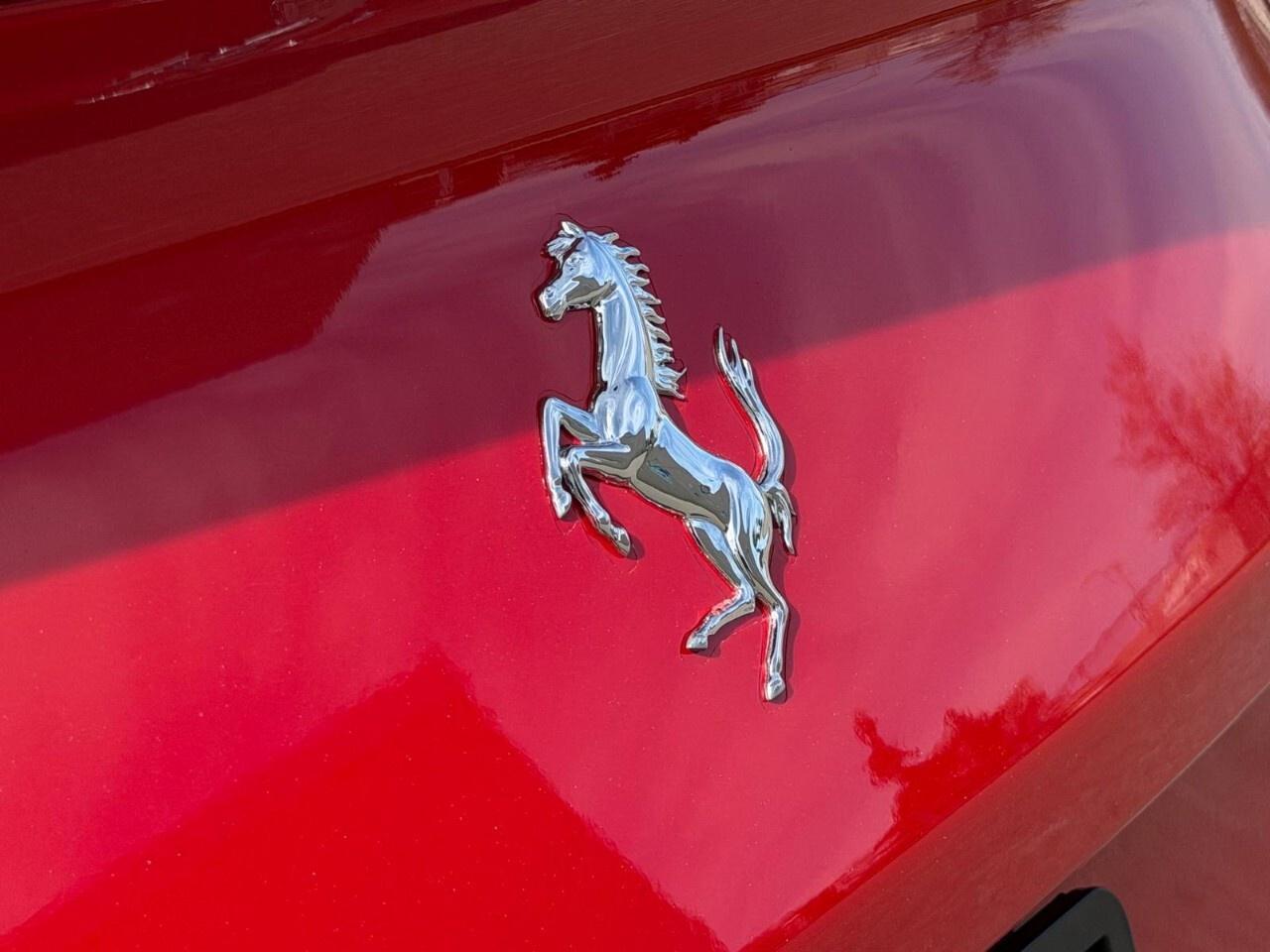 2021 Ferrari 812 GTS Convertible Photo