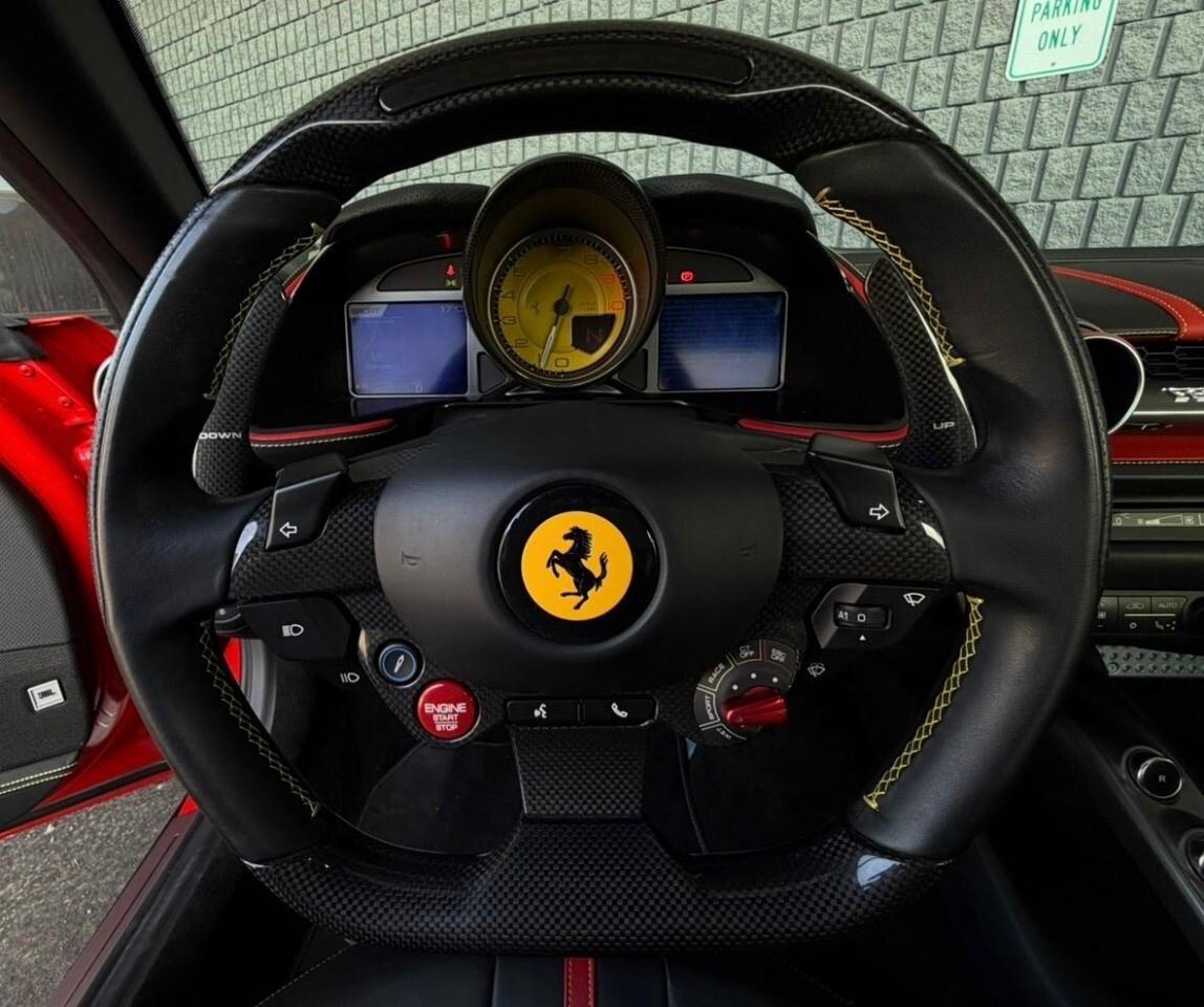 2021 Ferrari 812 GTS Convertible Photo
